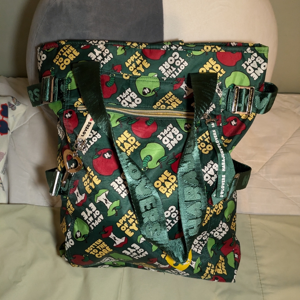 Harajuku Lovers Apple Tote Bag